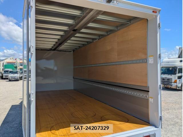 Hino RANGER 2023-08 8526880-21