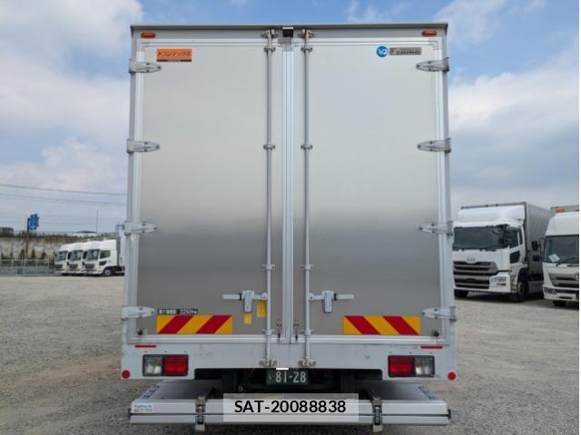 Hino RANGER 2023-01 8526879-8