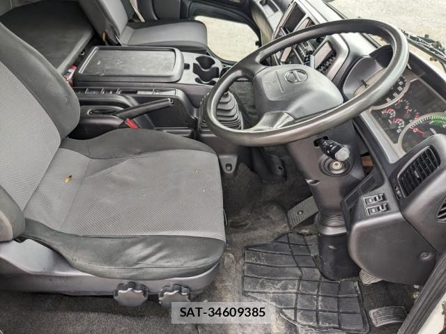 Hino RANGER 2017-02 8526917-23