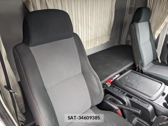 Hino RANGER 2017-02 8526917-25