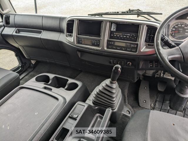 Hino RANGER 2017-02 8526917-26