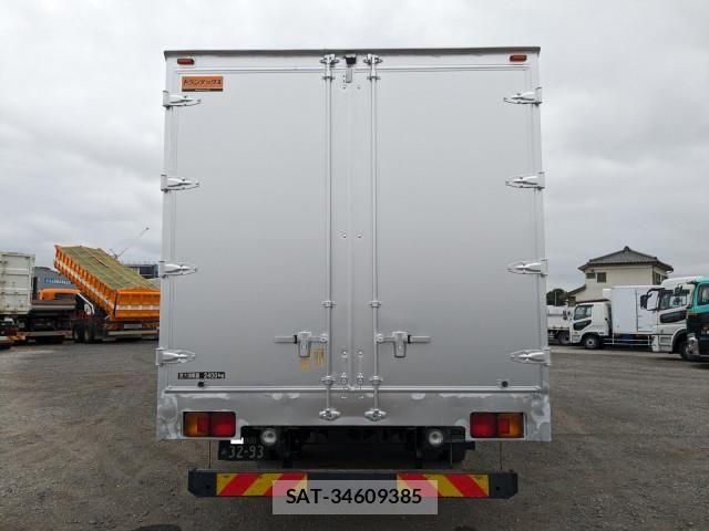 Hino RANGER 2017-02 8526917-4