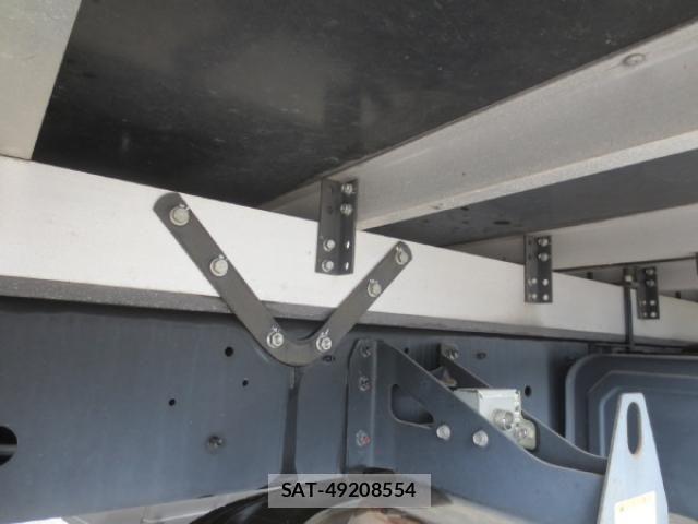 Hino RANGER 2018-04 8526915-18