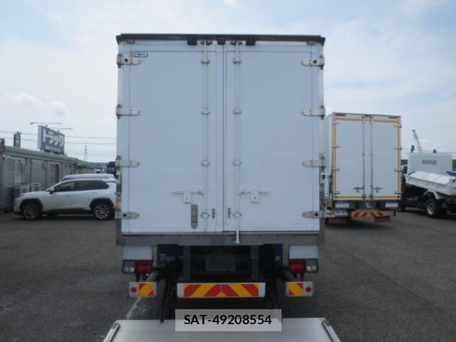 Hino RANGER 2018-04 8526915-7