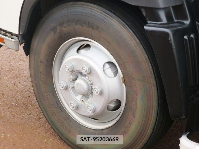 Hino RANGER 2012-03 8526928-23
