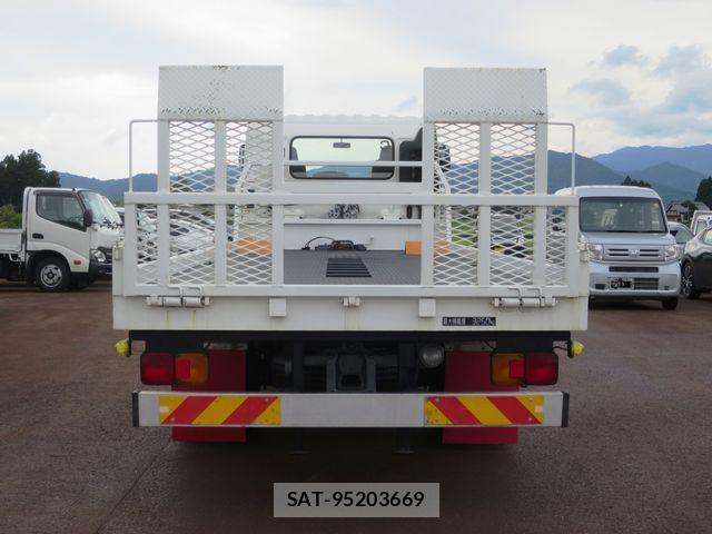 Hino RANGER 2012-03 8526928-3