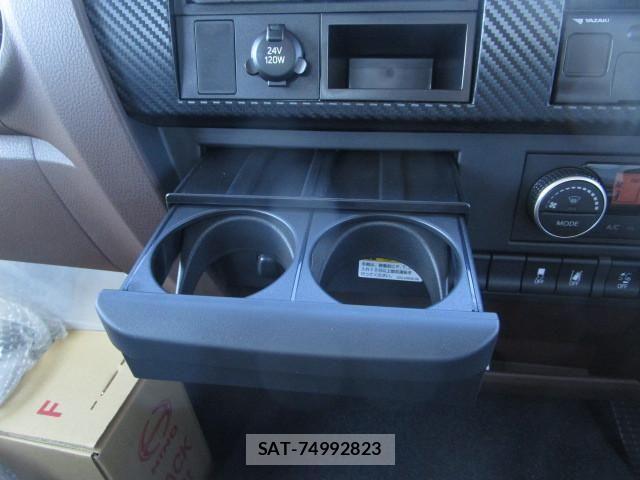 Hino RANGER 2026-01 8526867-22