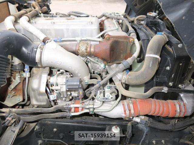 Hino RANGER 2023-03 8526906-21