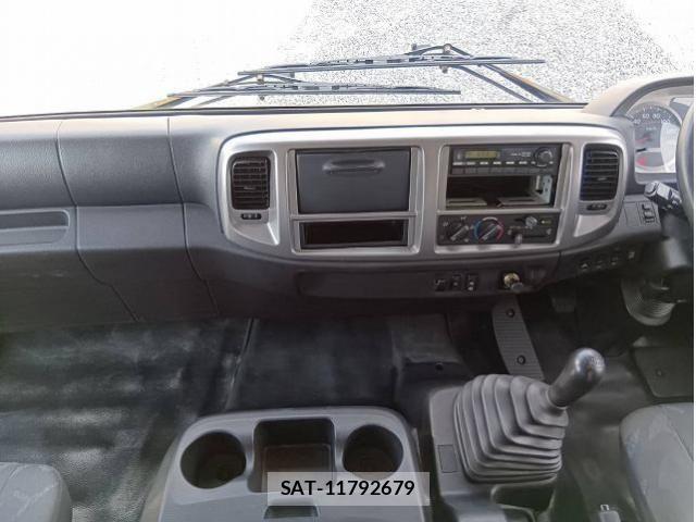 Hino RANGER 2012-06 8563358-11