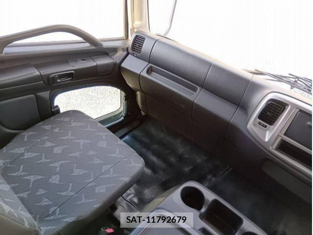 Hino RANGER 2012-06 8563358-12