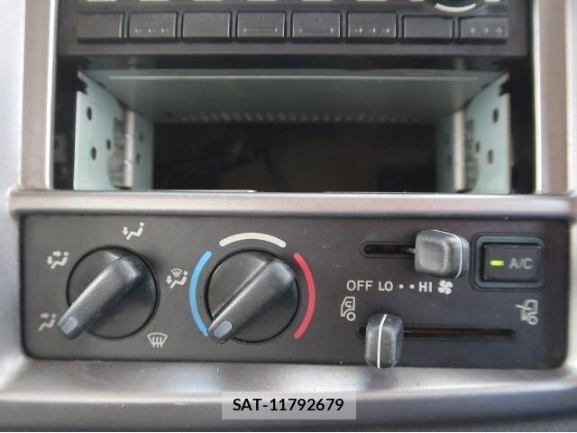 Hino RANGER 2012-06 8563358-17