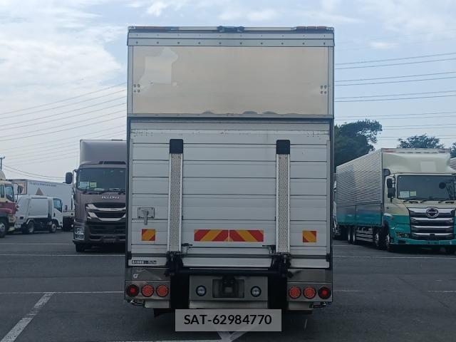 Hino RANGER 2012-01 8563357-13