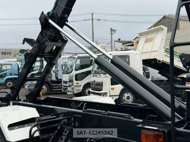 Hino RANGER 2026-01 8563344-14
