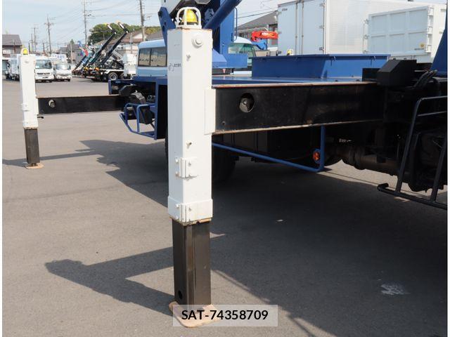 Hino RANGER 2017-12 8563352-14
