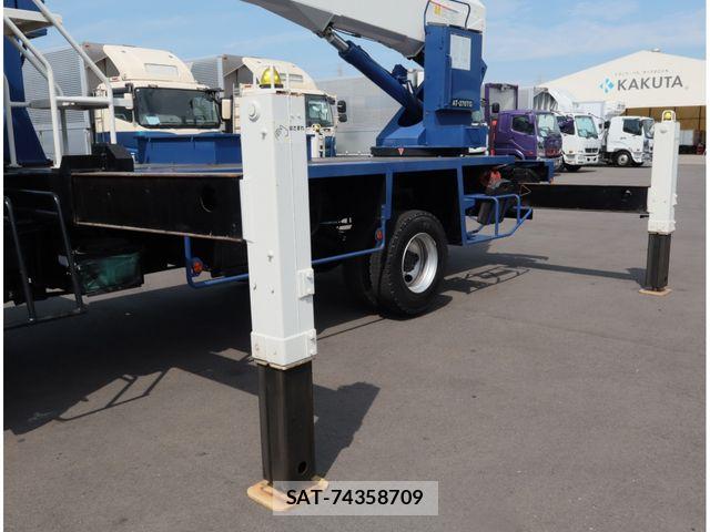 Hino RANGER 2017-12 8563352-15