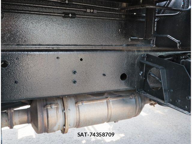 Hino RANGER 2017-12 8563352-17