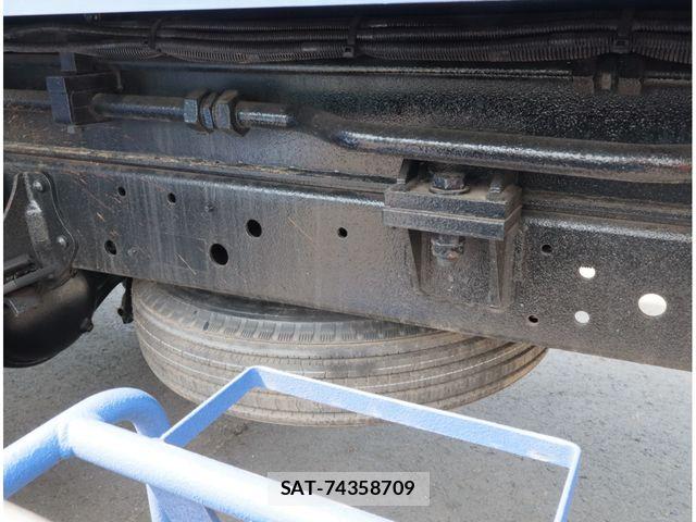 Hino RANGER 2017-12 8563352-18