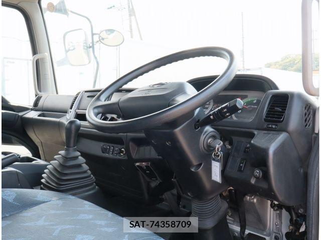 Hino RANGER 2017-12 8563352-21