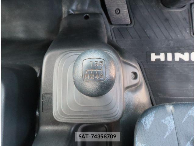 Hino RANGER 2017-12 8563352-23