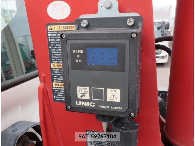 Hino RANGER 2018-01 8563359-17