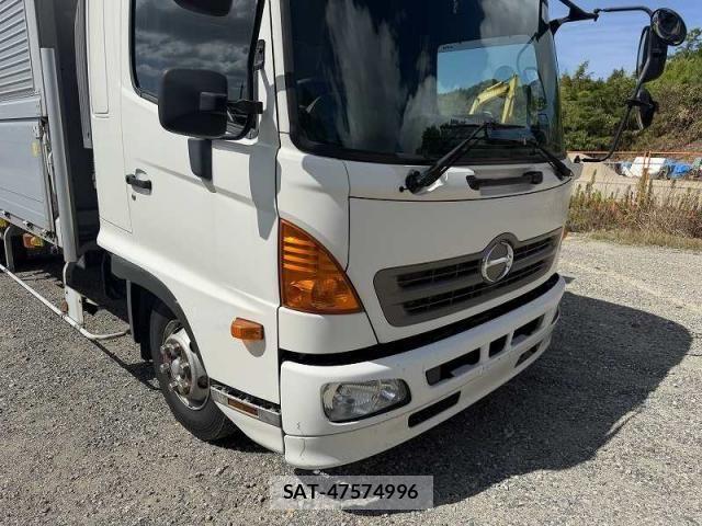 Hino RANGER 2016-01 8563360-16