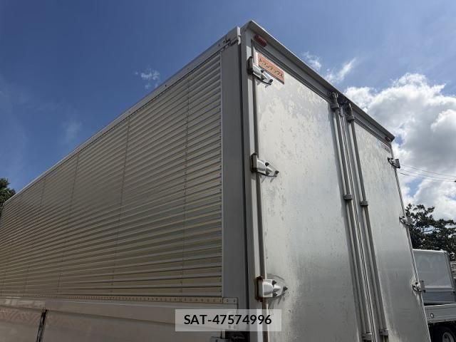 Hino RANGER 2016-01 8563360-26