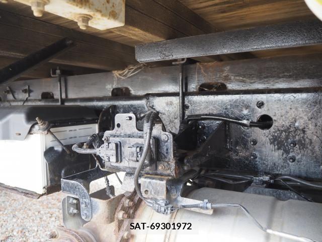 Hino RANGER 2019-06 8563356-21