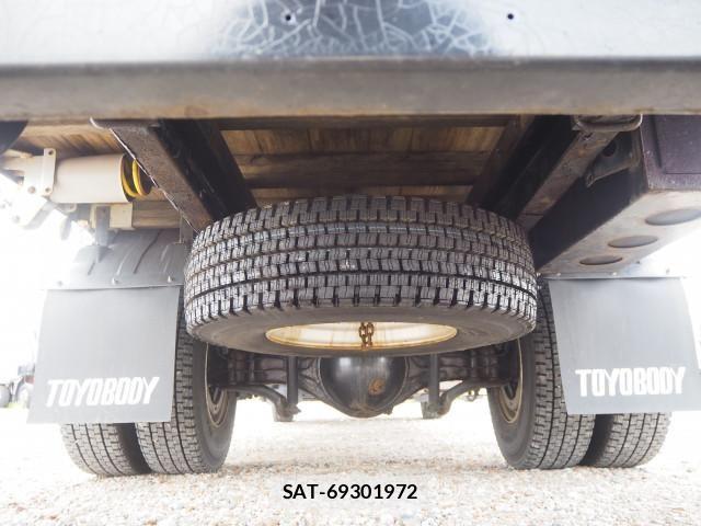 Hino RANGER 2019-06 8563356-27