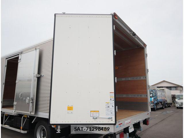 Hino RANGER 2025-04 8563348-17