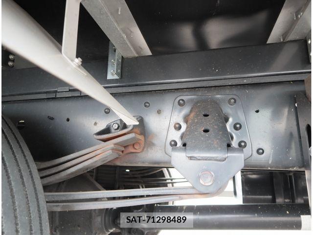 Hino RANGER 2025-04 8563348-18