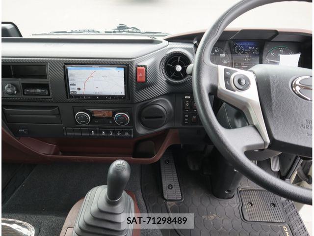Hino RANGER 2025-04 8563348-22