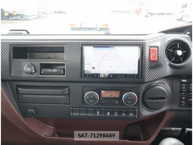 Hino RANGER 2025-04 8563348-23