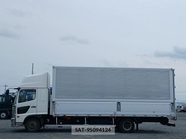 Hino RANGER 2021-07 8563353-7