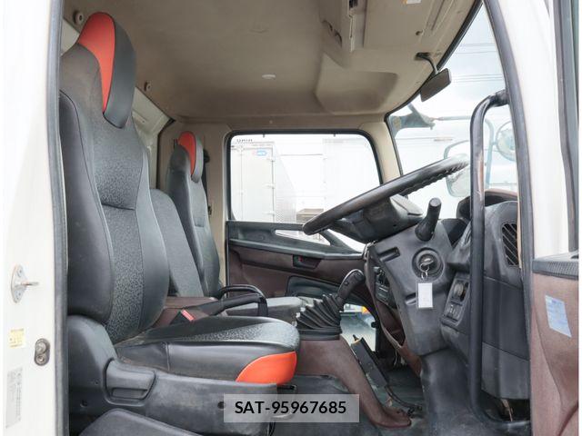 Hino RANGER 2017-12 8628608-19