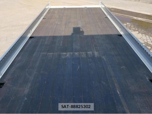 Hino RANGER 2026-03 8628593-10