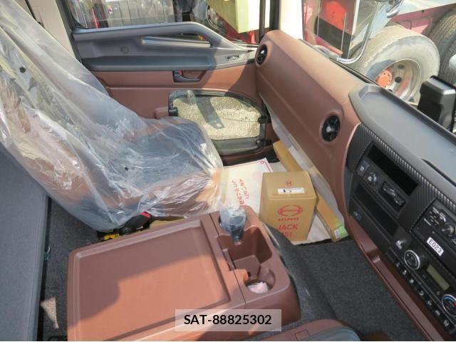 Hino RANGER 2026-03 8628593-27