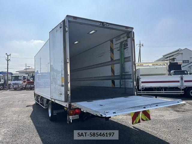 Hino RANGER 2016-10 8628610-11