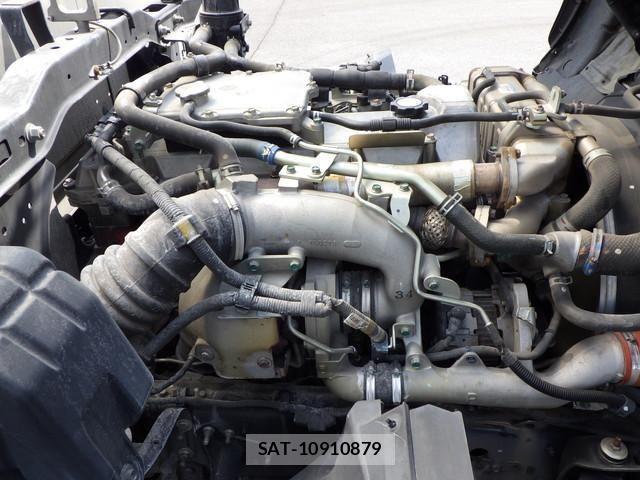 Hino RANGER 2017-03 8628604-11