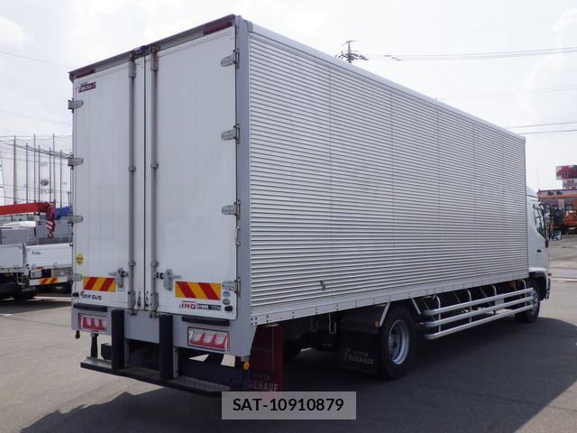 Hino RANGER 2017-03 8628604-3