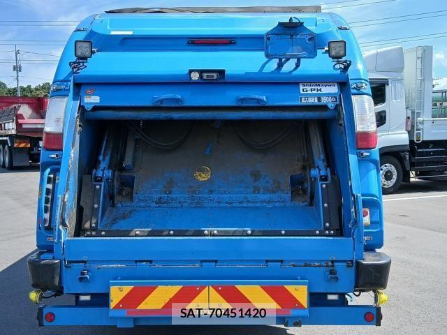 Hino RANGER 2020-08 8628596-5