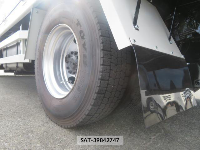 Hino RANGER 2014-11 8628599-18