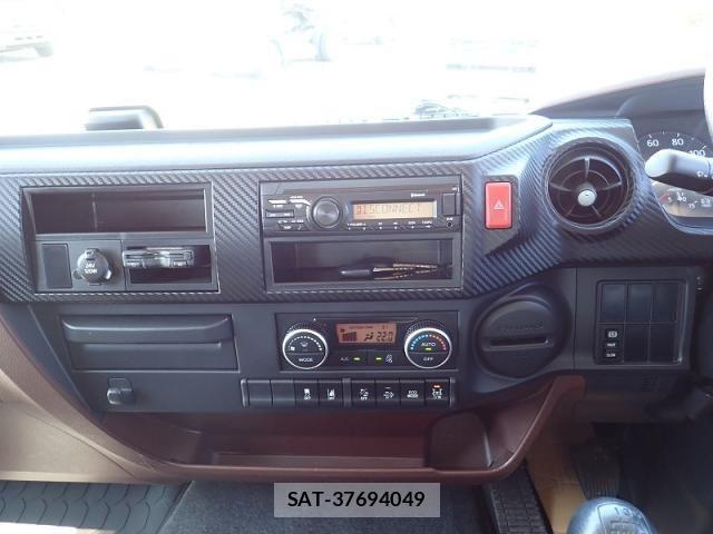 Hino RANGER 2023-03 8628598-14