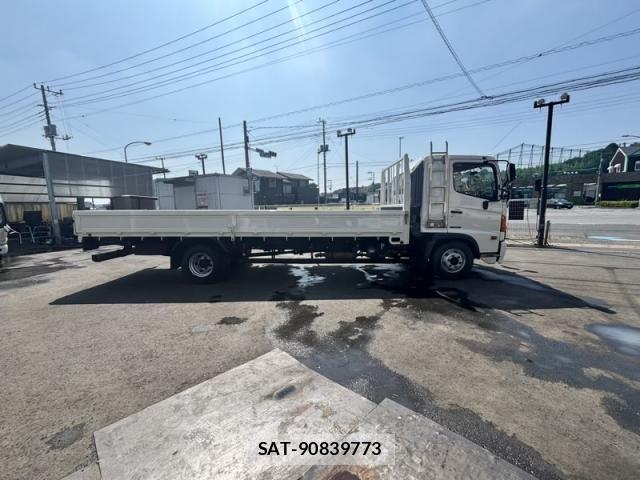 Hino RANGER 2016-08 8628605-3