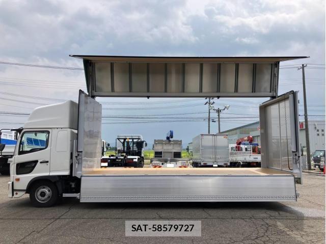 Hino RANGER 2023-03 8628597-5