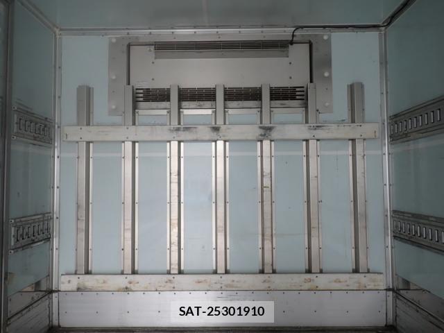 Hino RANGER 2019-05 8666805-10