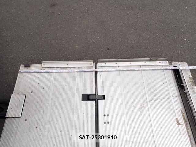 Hino RANGER 2019-05 8666805-22