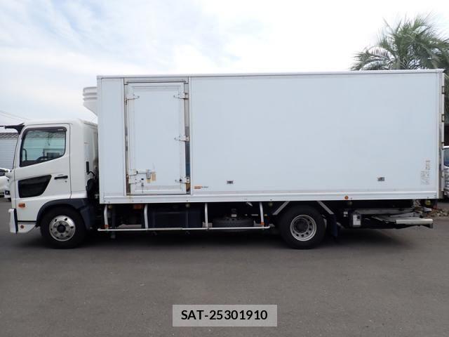 Hino RANGER 2019-05 8666805-7