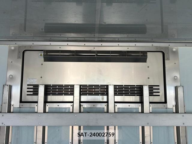 Hino RANGER 2023-04 8661212-9