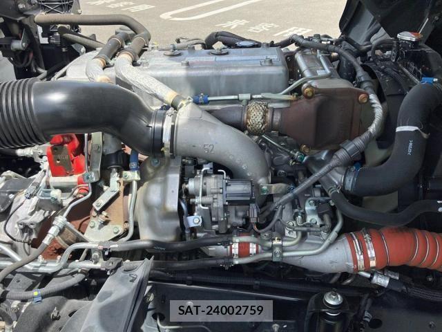 Hino RANGER 2023-04 8661212-17