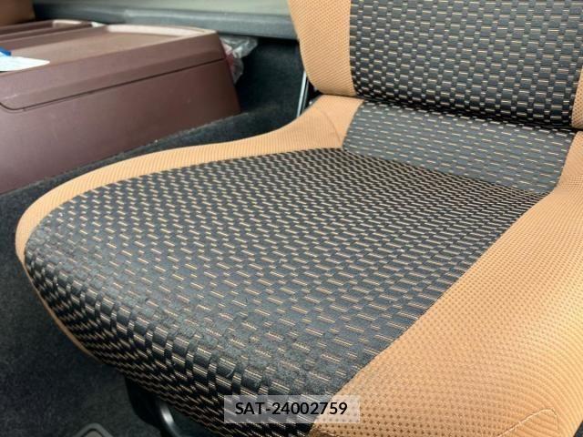 Hino RANGER 2023-04 8661212-19